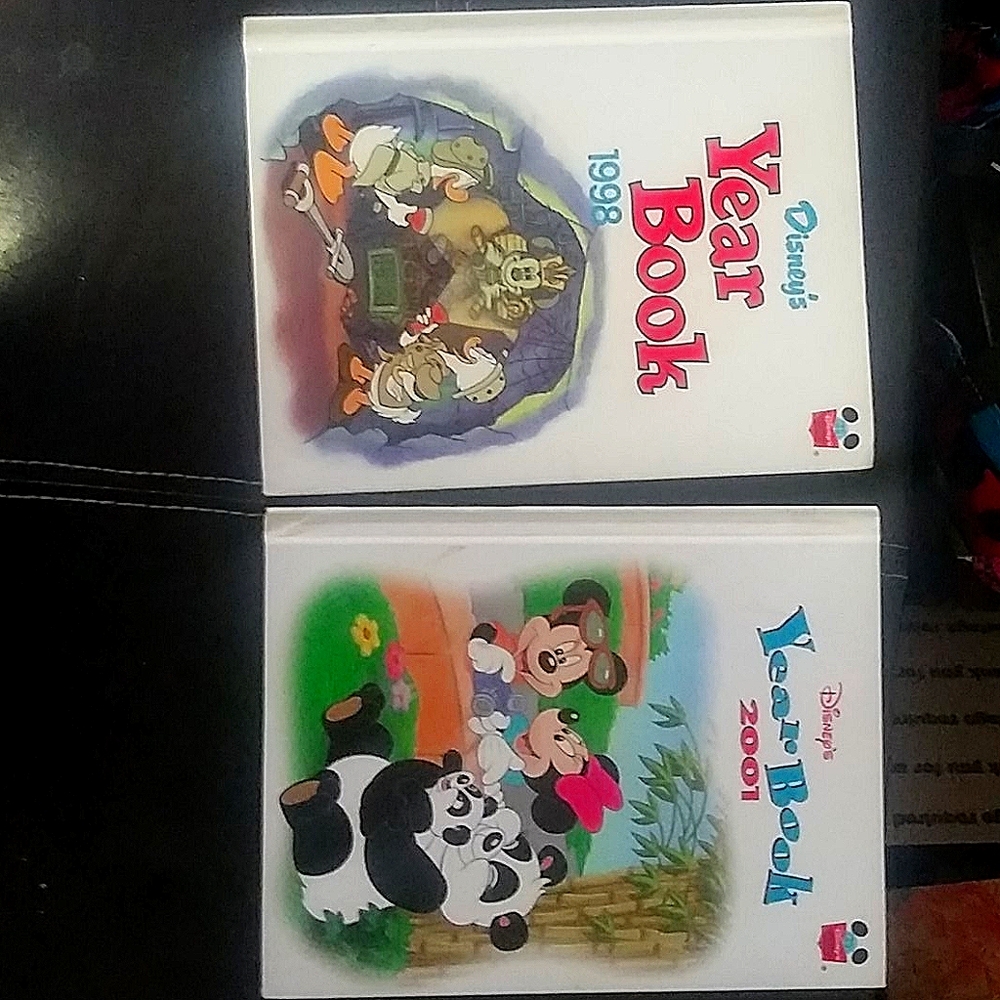 Disneys Vintage Year Books 1998/2001